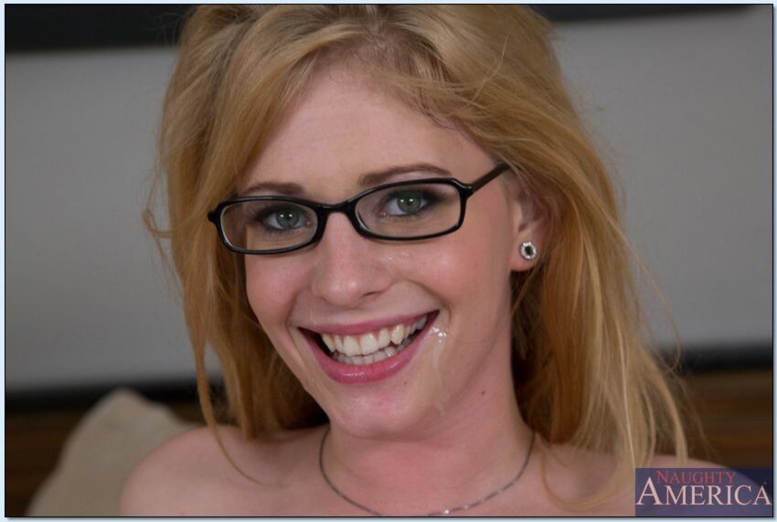 Allie James fucking in the bed with her glasses