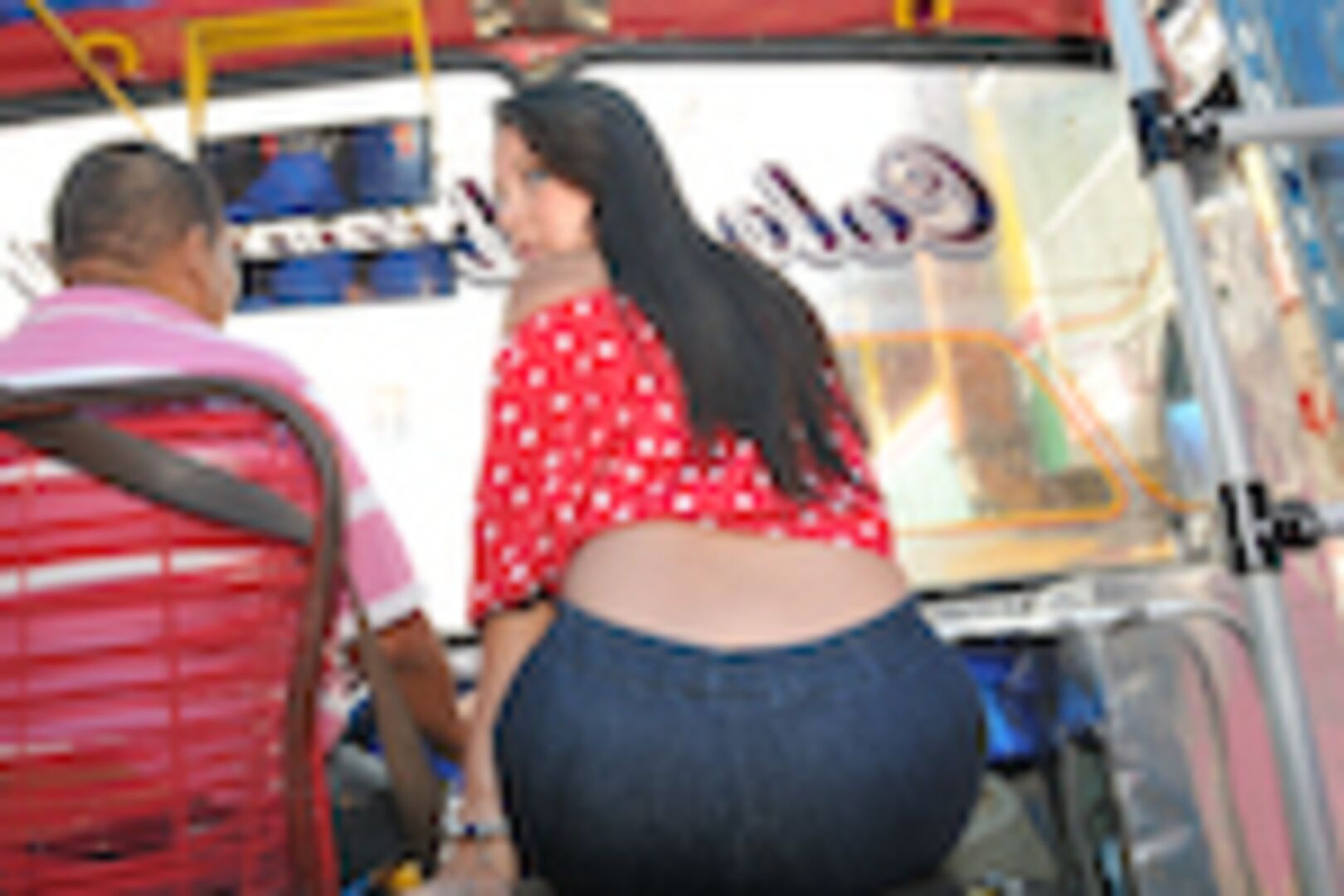 A Nataly Le Gusta El Pitillo