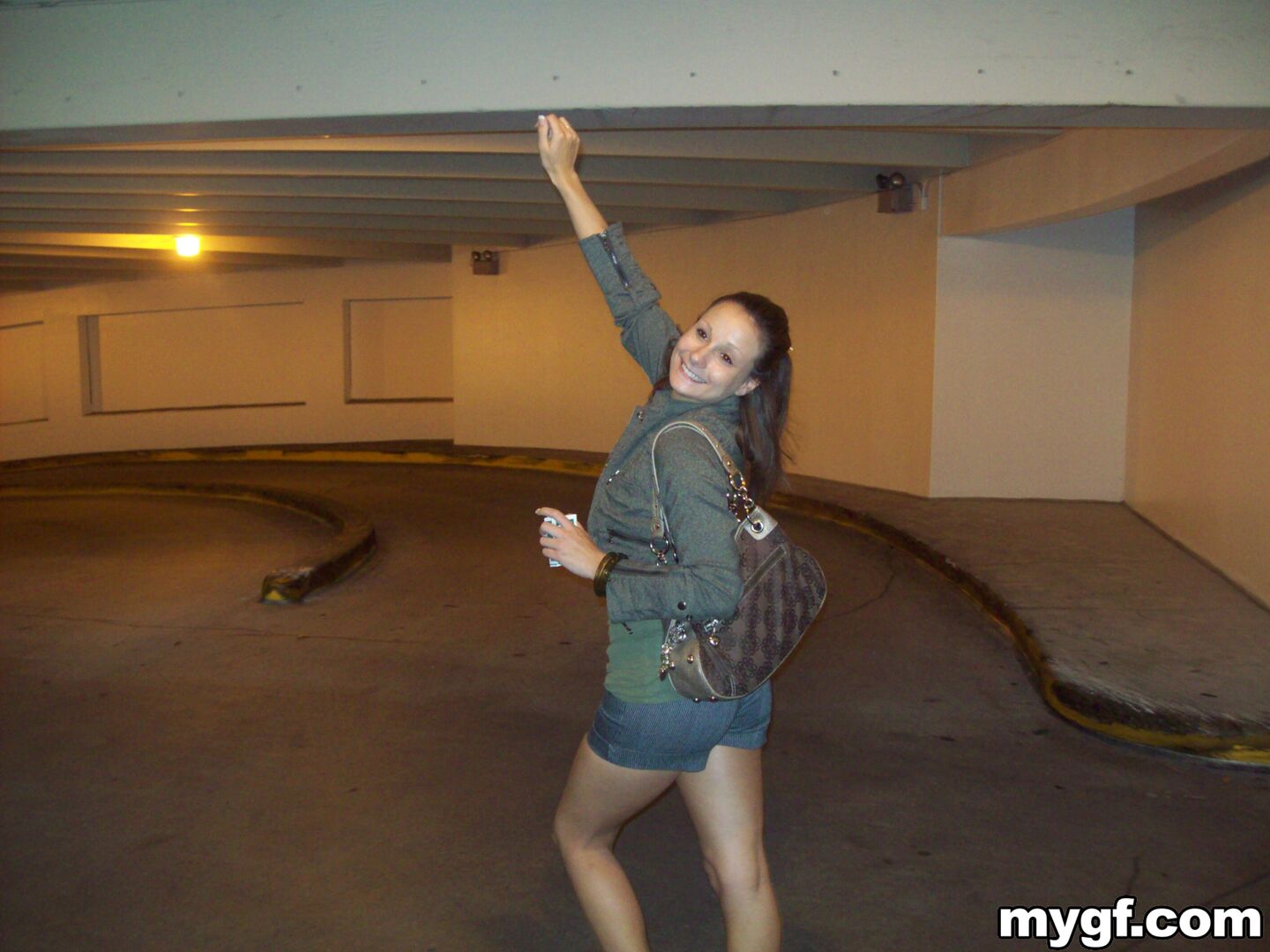 Horny Girlfriend Takes The Dick