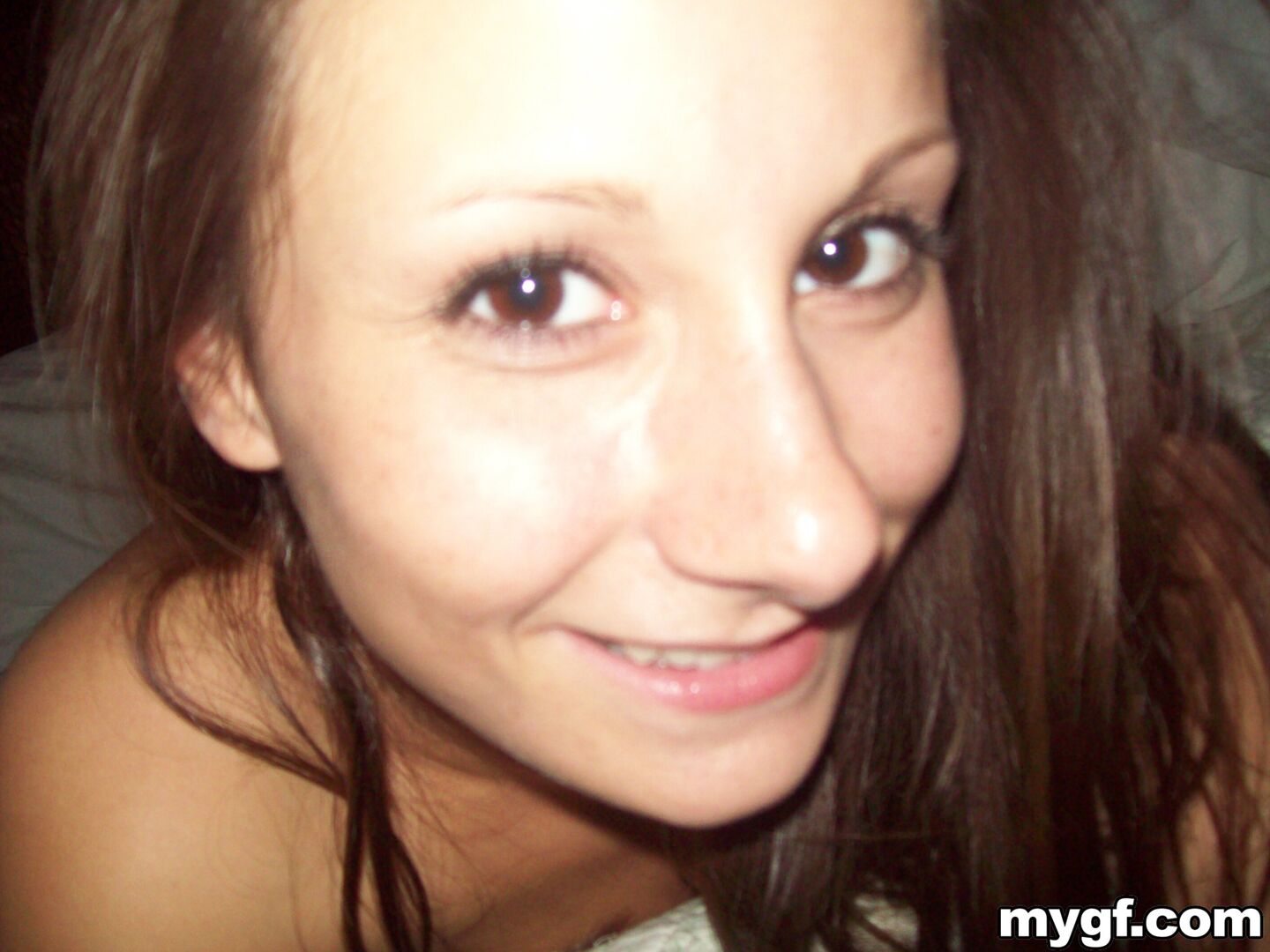 Horny Girlfriend Takes The Dick
