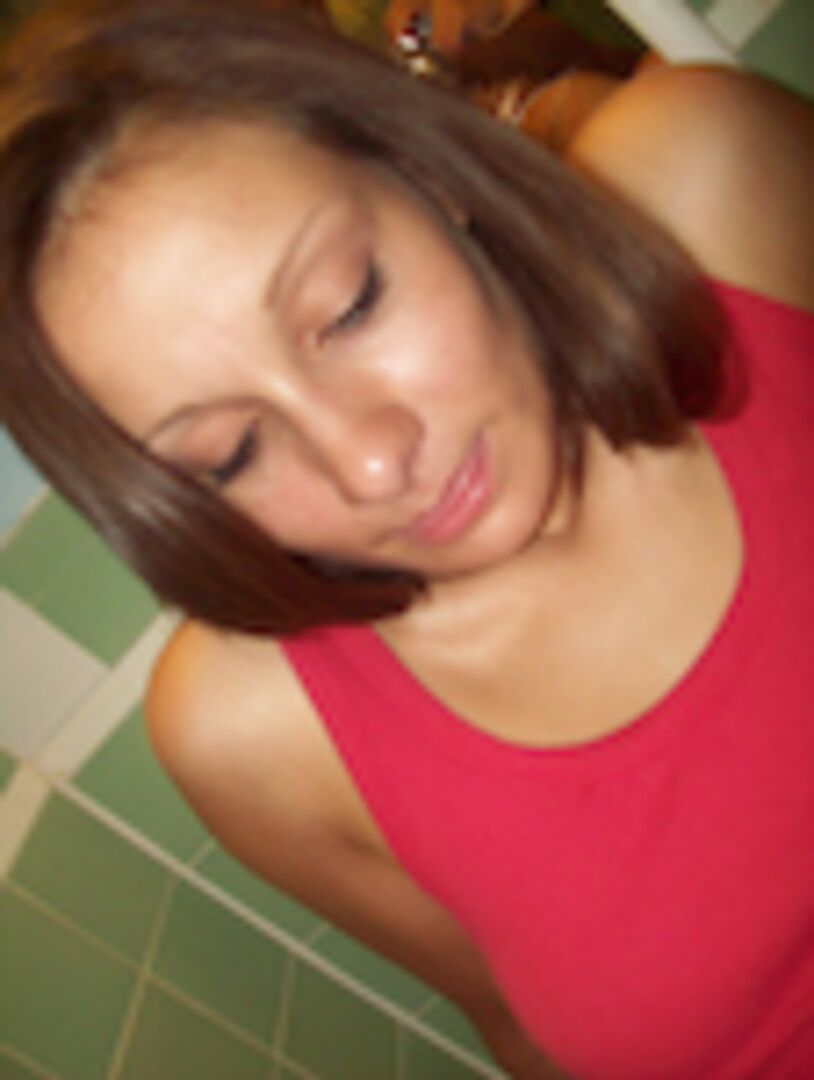 Horny Girlfriend Takes The Dick