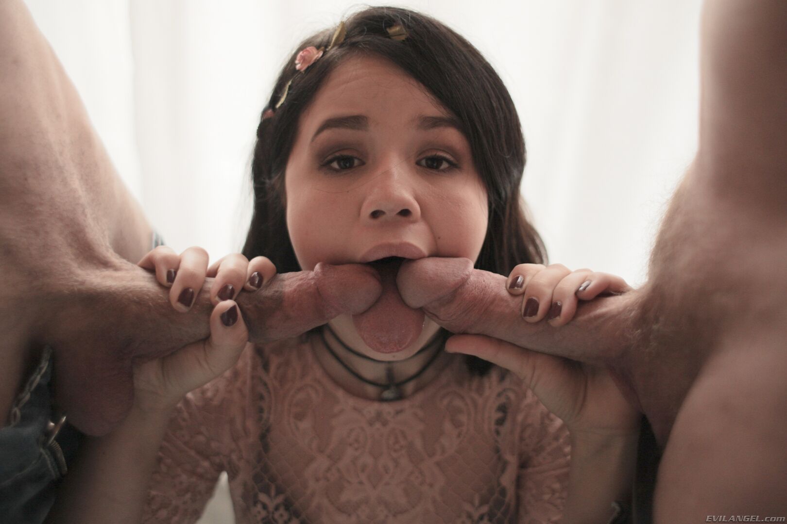 Yhivi's Anal Threesome Education