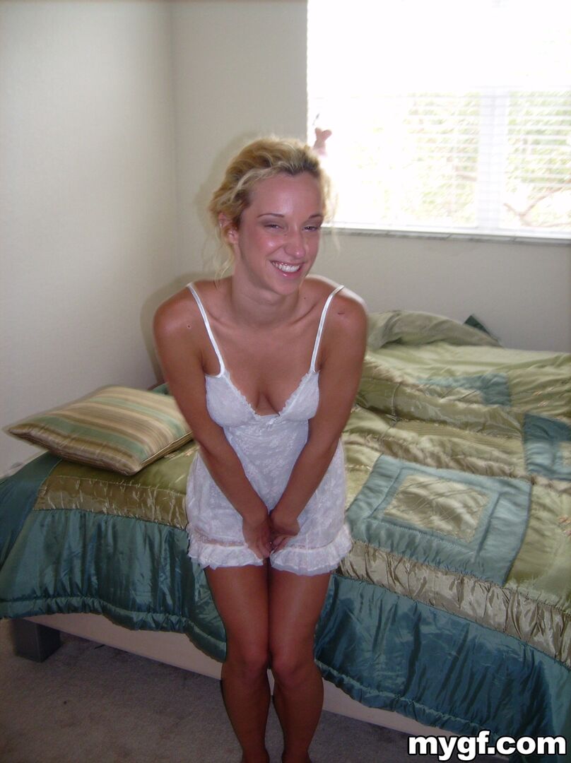 Blondie With A Body