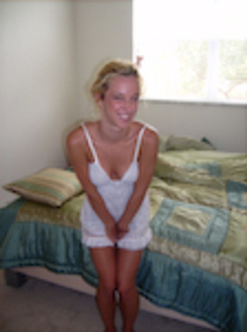 Blondie With A Body