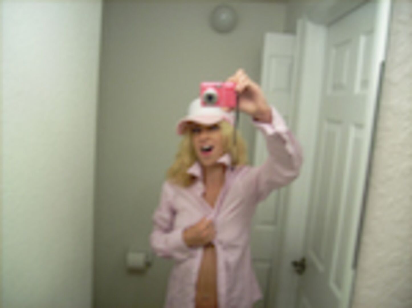 Blondie With A Body