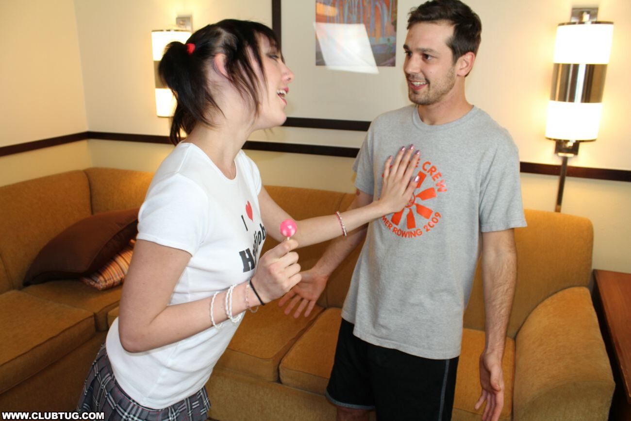 Mysti Heart Handjobs