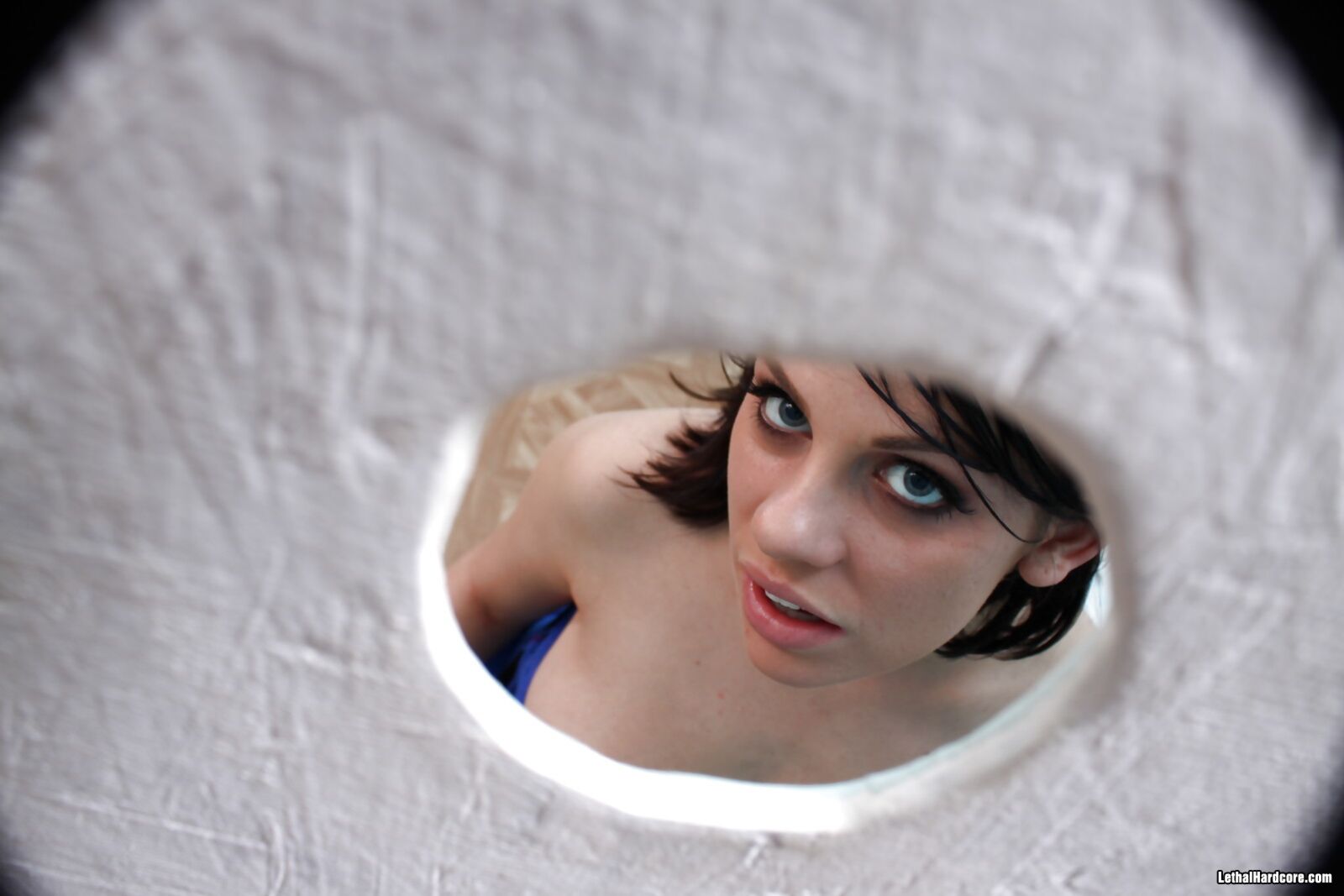 Shelly Starr Breaks Out Of Being Shy In The Glory Hole