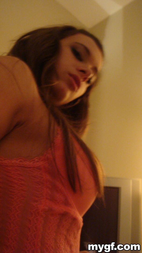 Thick Girl Gets Banged Out