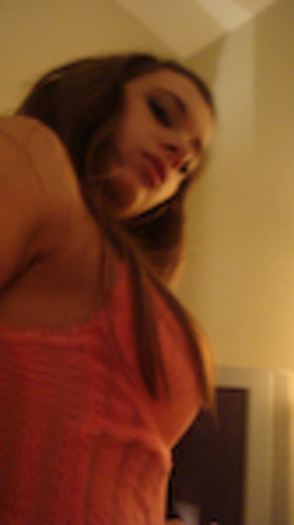 Thick Girl Gets Banged Out
