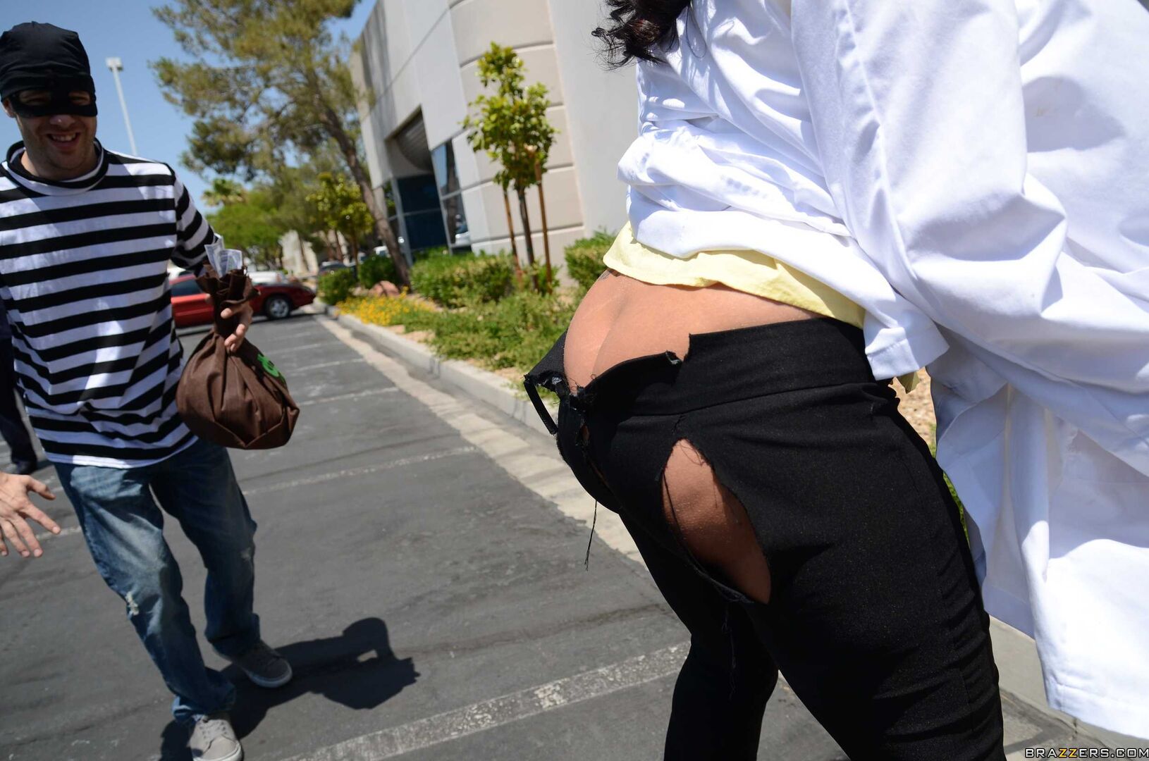 The Bumtastic Bumblebee Girl
