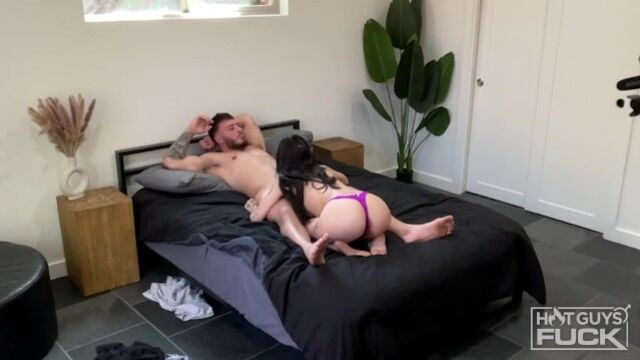 RAW: Myles Mint & Catalina Luis