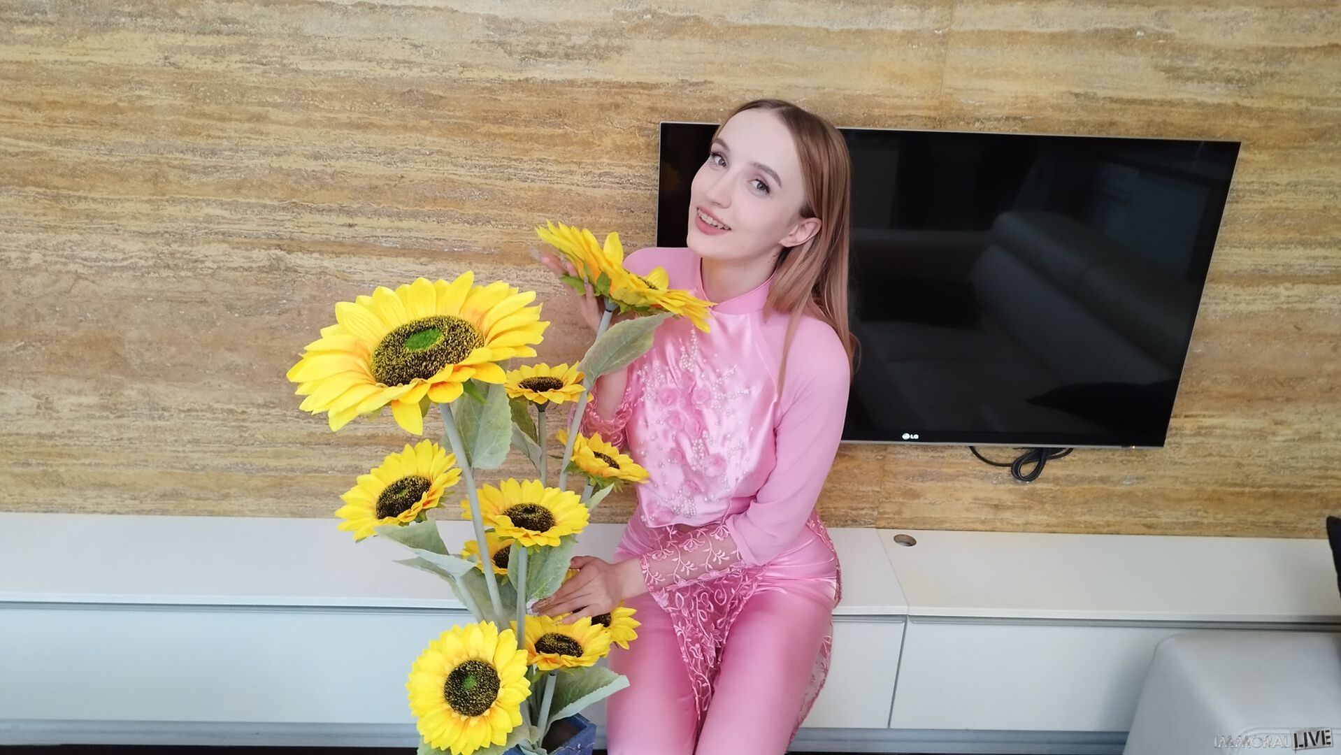 Pretty Girl W Perfect Tits Polly Yangs Sexual Fantasy Anal Sex W Older Love Part 1 of 3