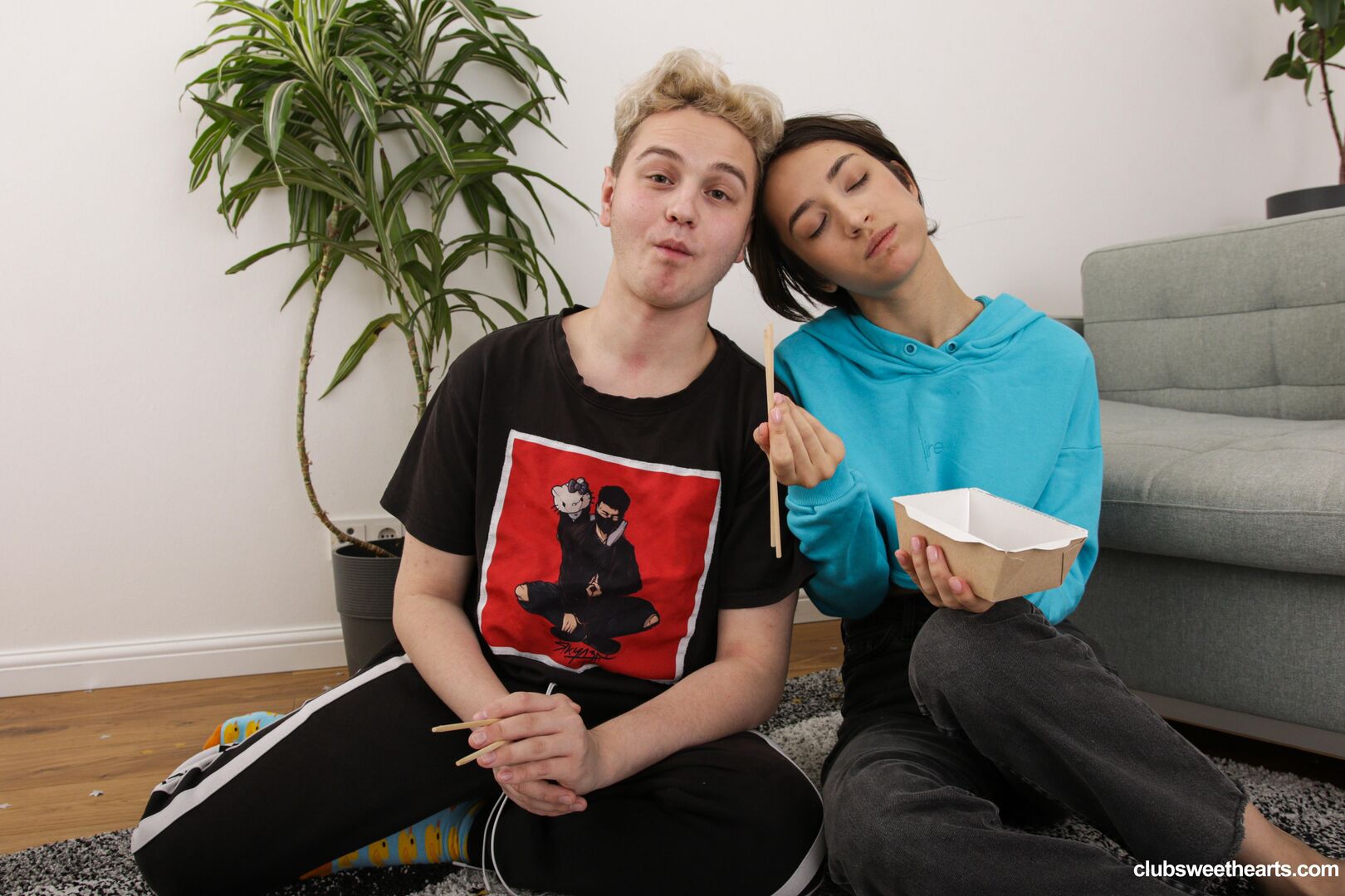 Eating sushi before pussy