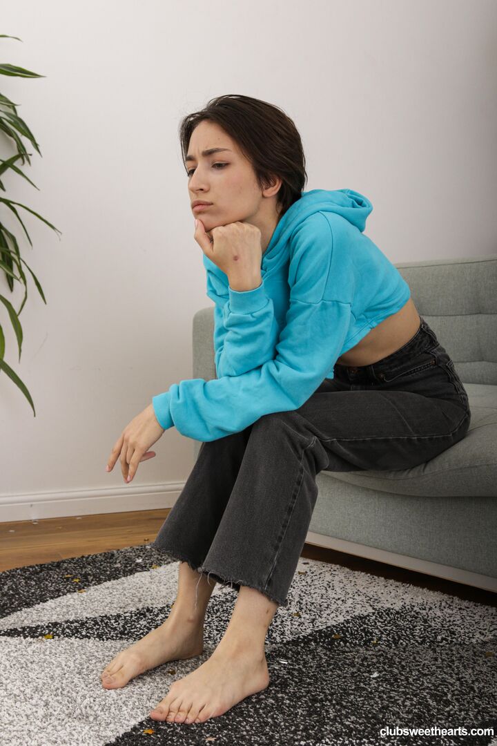 Eating sushi before pussy