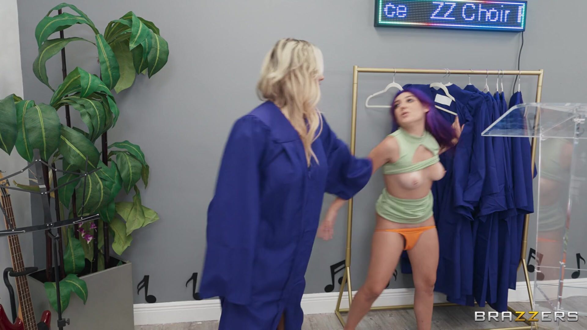 Sinning Lesbians Cum-Up Choir Practice