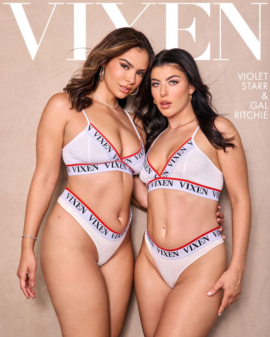 Curvy Besties Share Cock