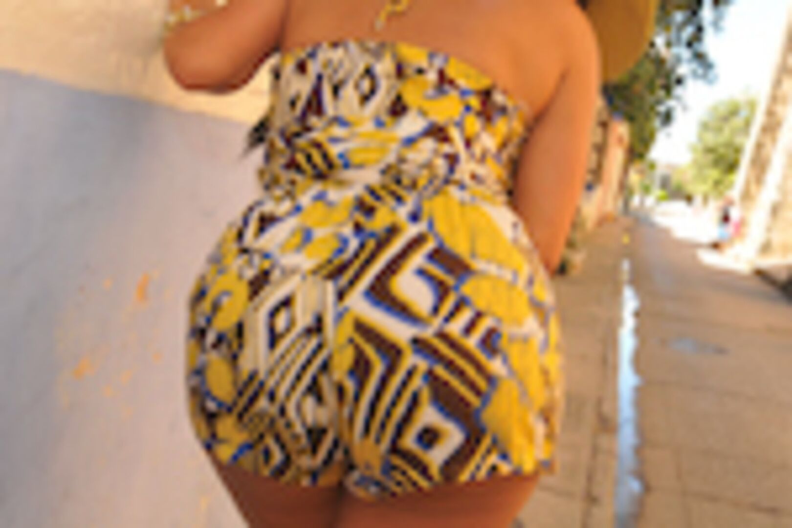Beautiful Sandra and Her Amazing Ass!