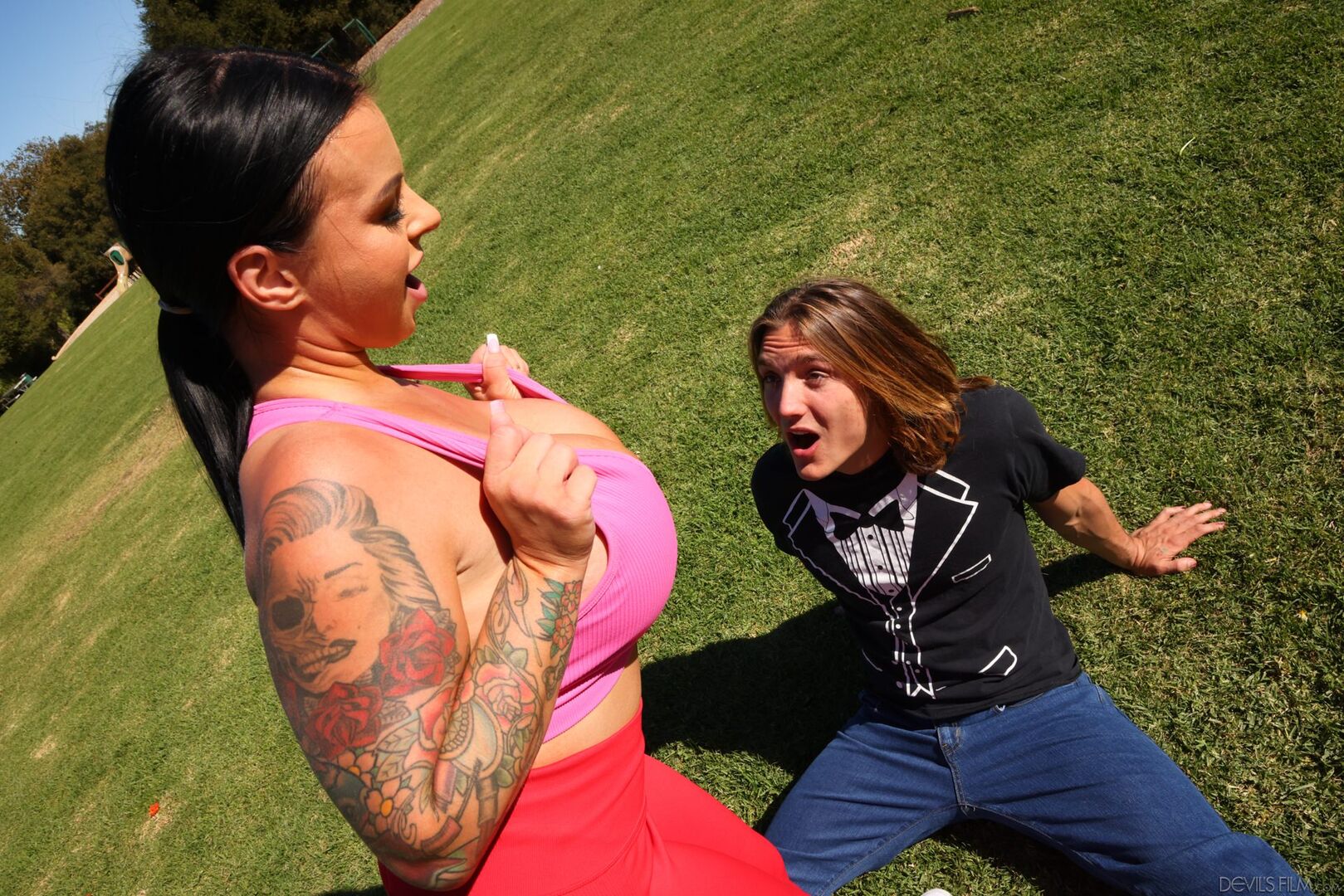 Boob Bouncing Bamboozle - Payton Preslee & Axel Haze