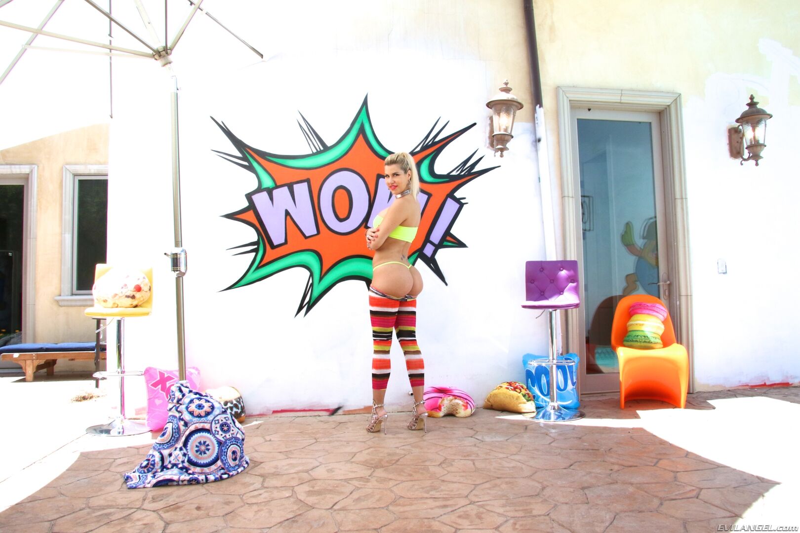 Savana Styles, Scene #01