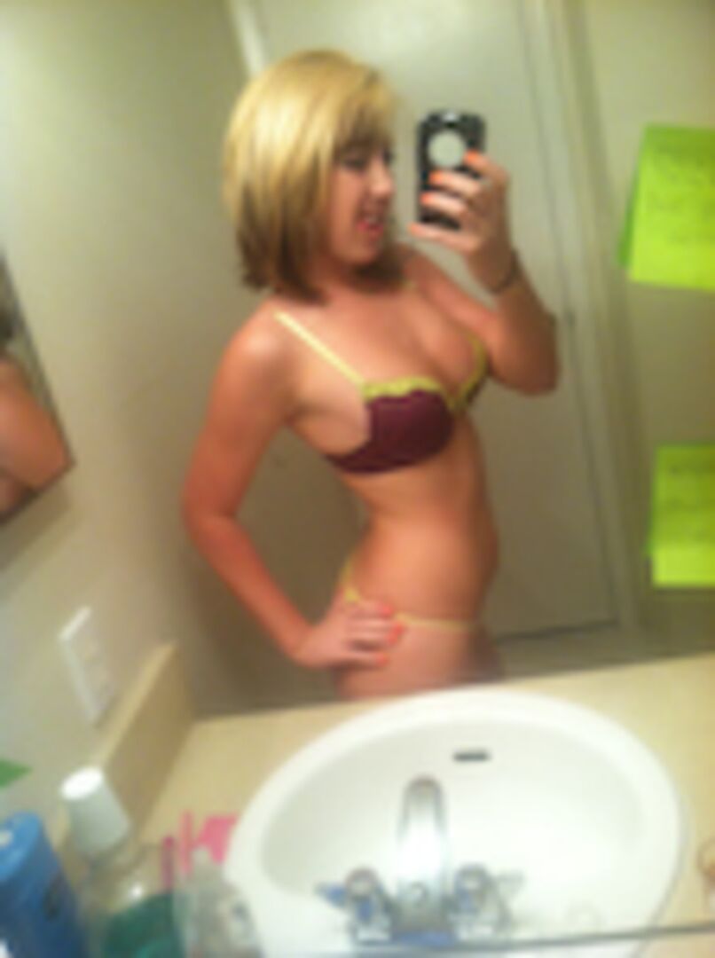 Reward Blowjob