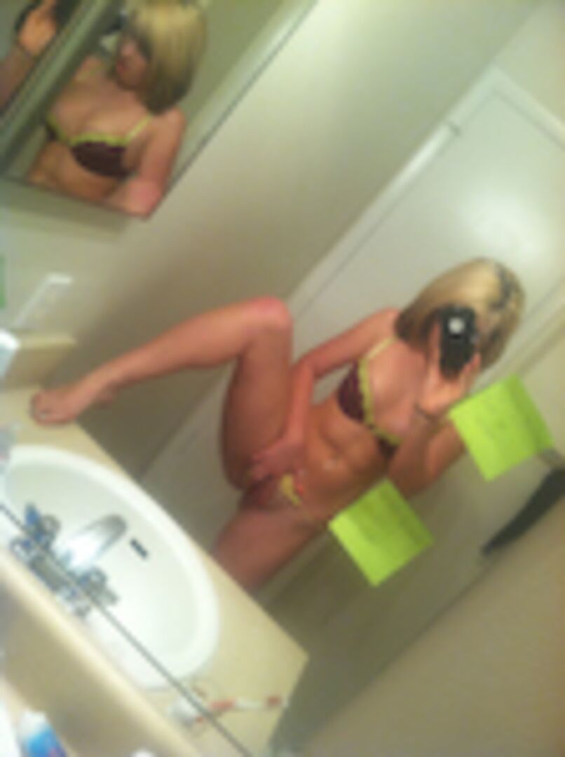 Reward Blowjob