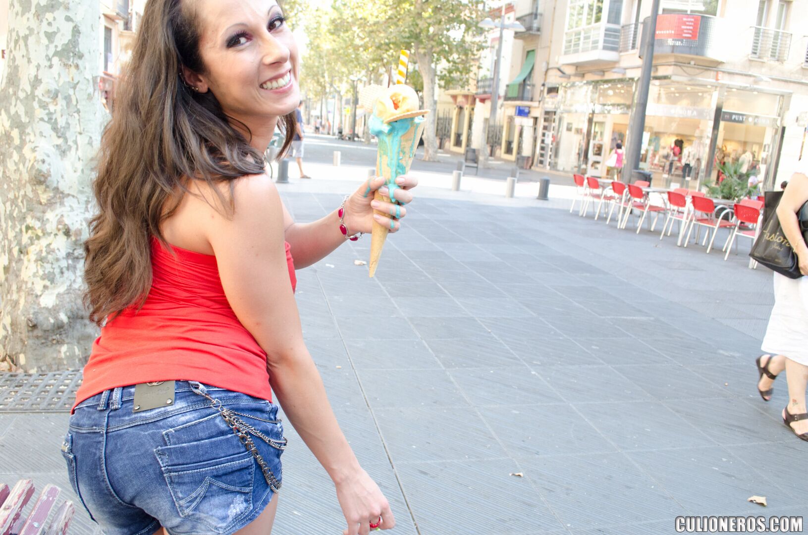 Diversion with Noemi