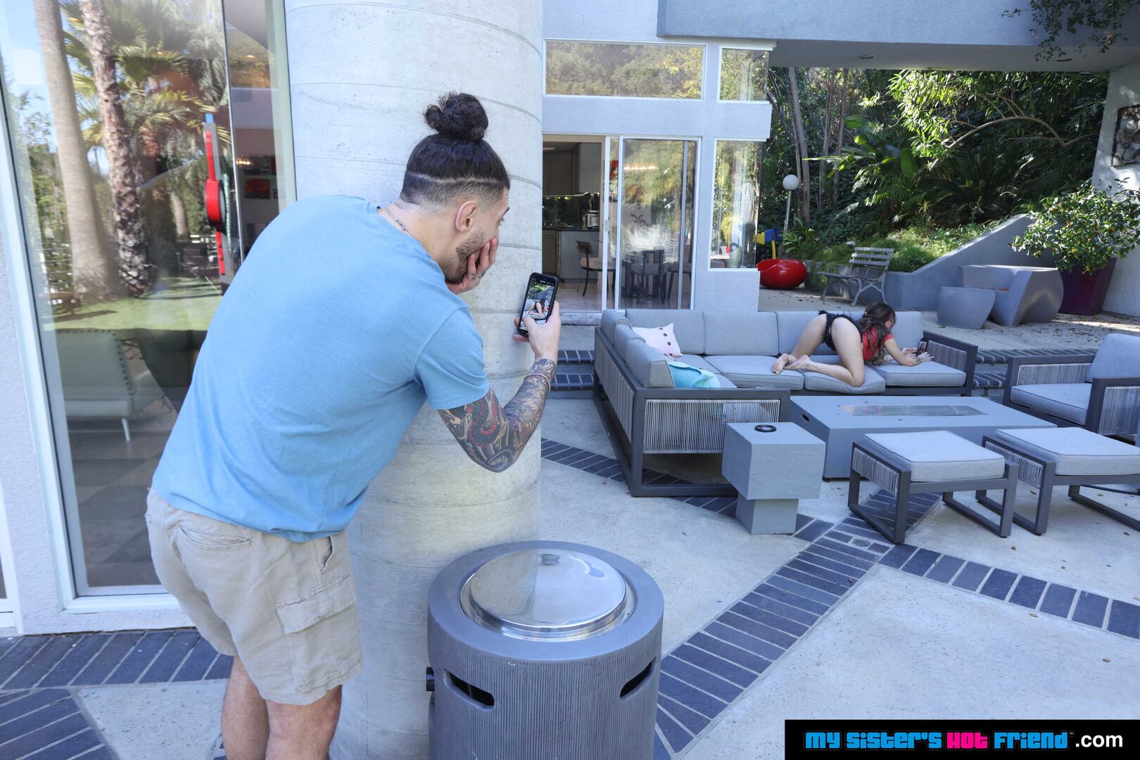 Serena Sterling poses for nudes for her friend's horny brother