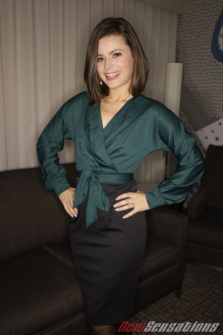 Cheating Wife Dharma Jones Is Open For A Surprise