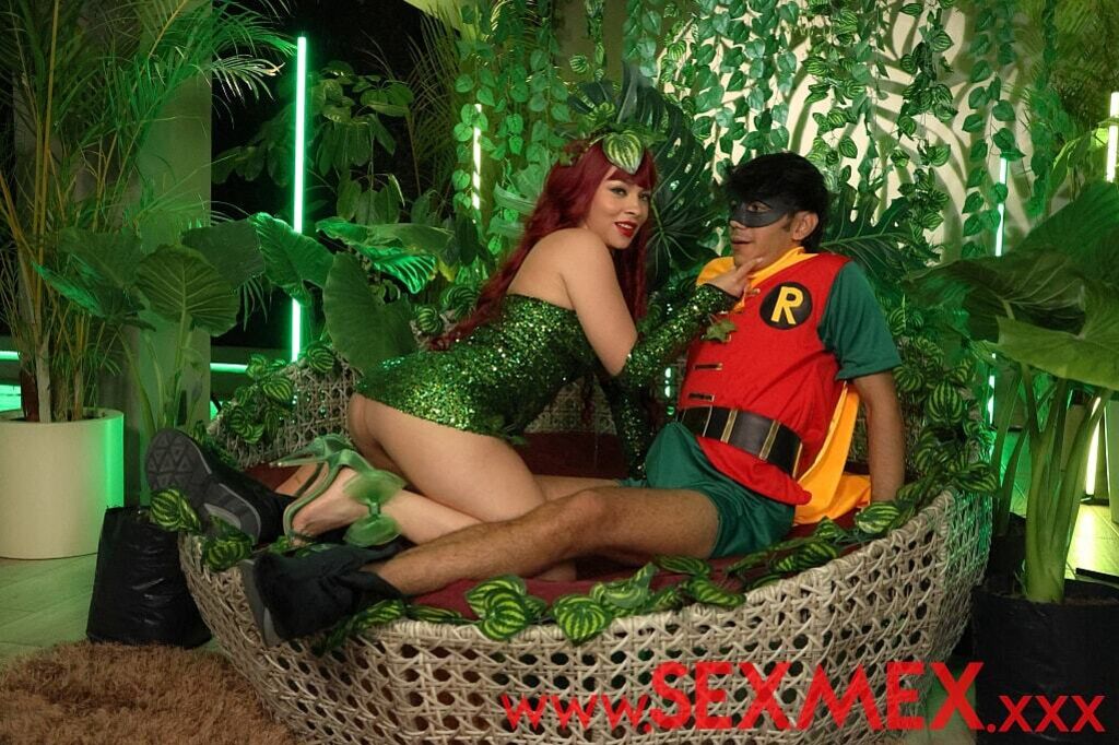 POISON IVY PERVERTS ROBIN . Nicole Zurich