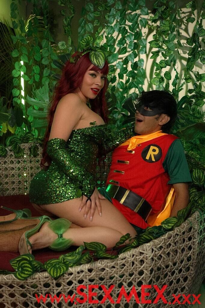 POISON IVY PERVERTS ROBIN . Nicole Zurich