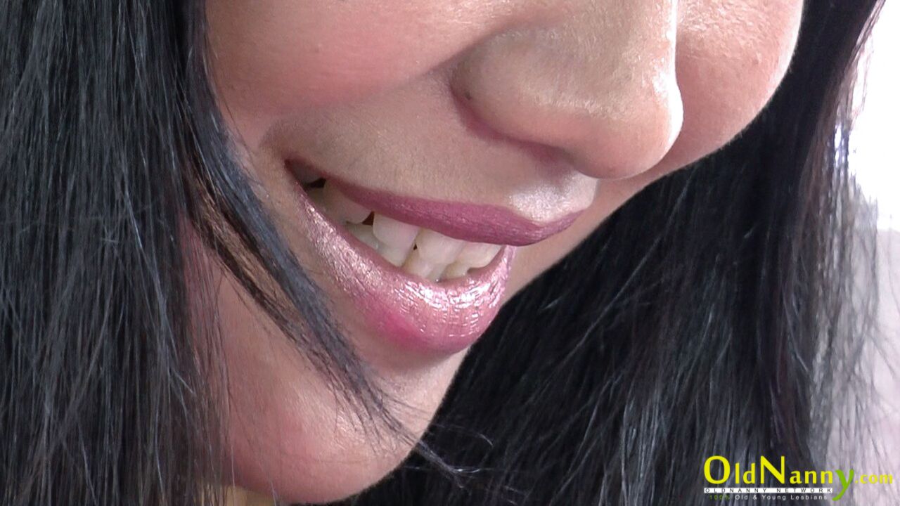 LACEY HAS SEX WITH LESBIAN PHILIPPINE WIFE