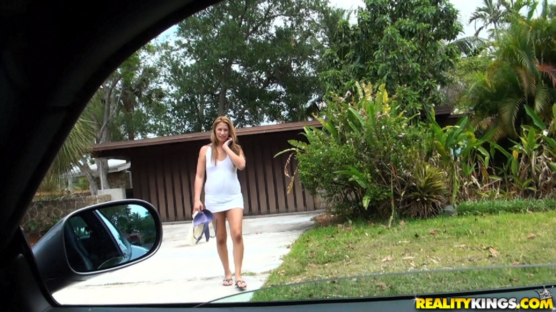 Pussy Passenger 1002