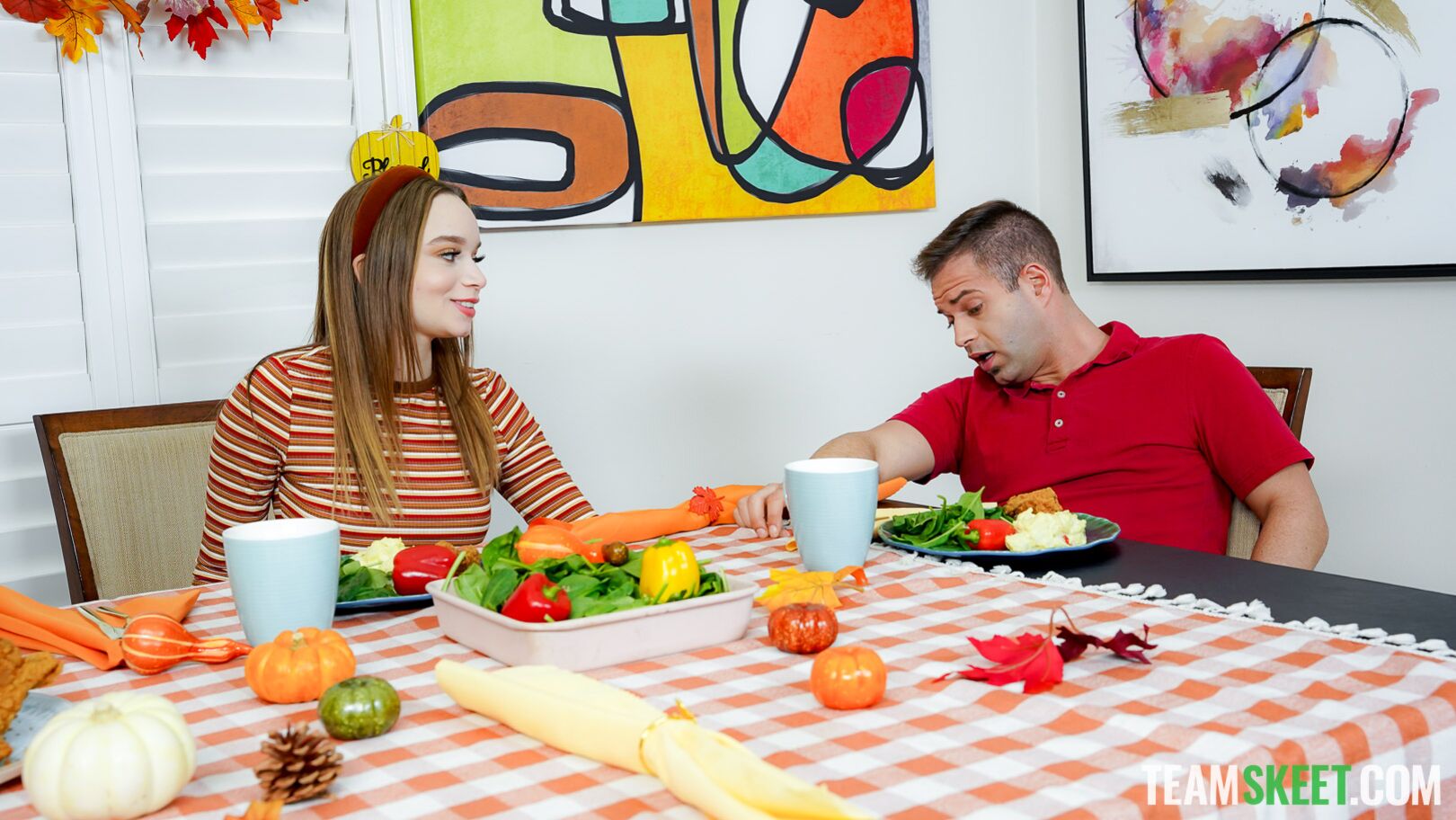 I Suck Dick Way Better Than My Stepmom! - Sharing a Turkey and Cum