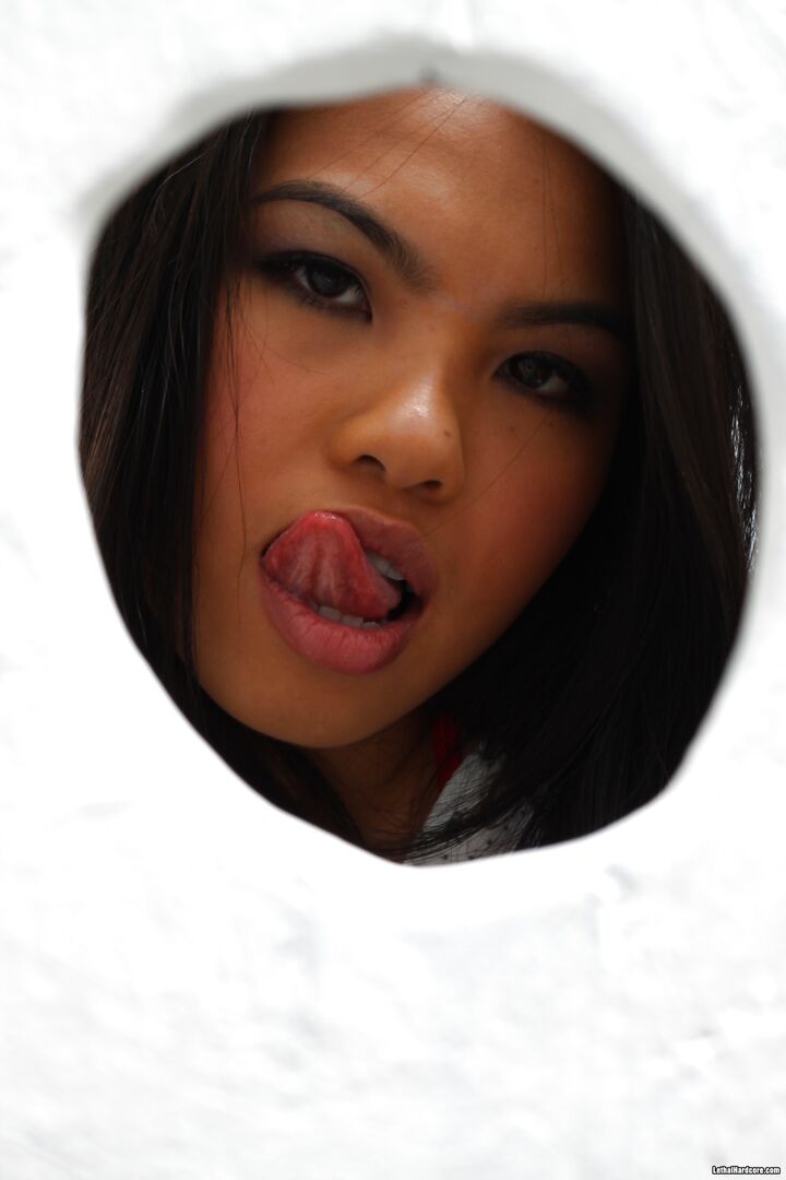 Asian Shows You How She Works A Glory Hole