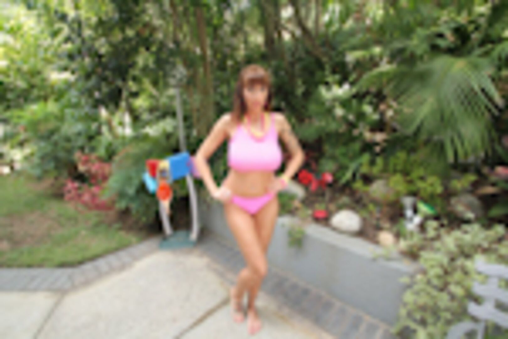 34F jugs