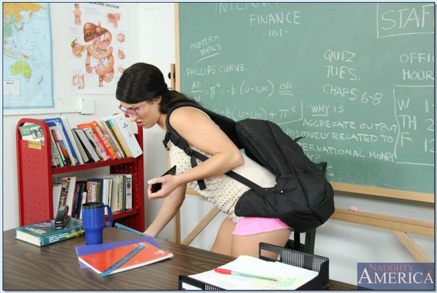 Scarlet Banks fucking in the classroom with her innie pussy