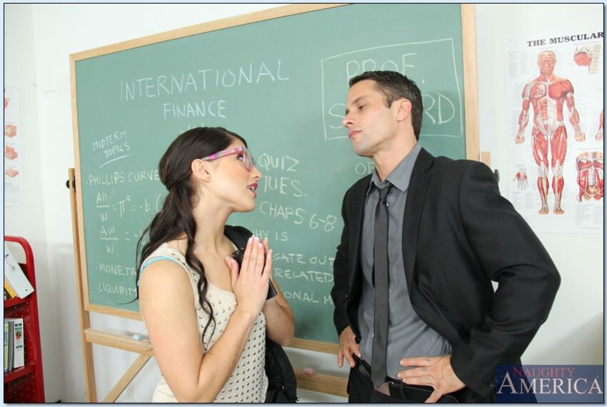 Scarlet Banks fucking in the classroom with her innie pussy
