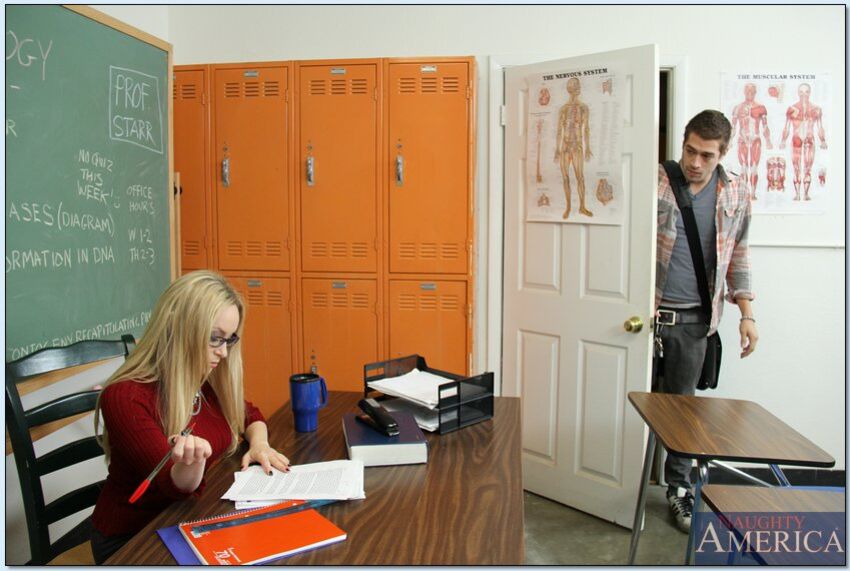 Aiden Starr fucking in the classroom with her big ass