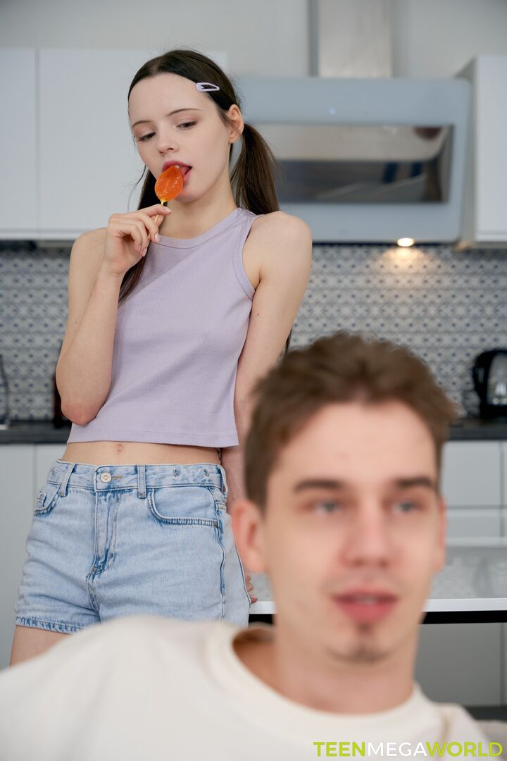 Let’s play a kinky game