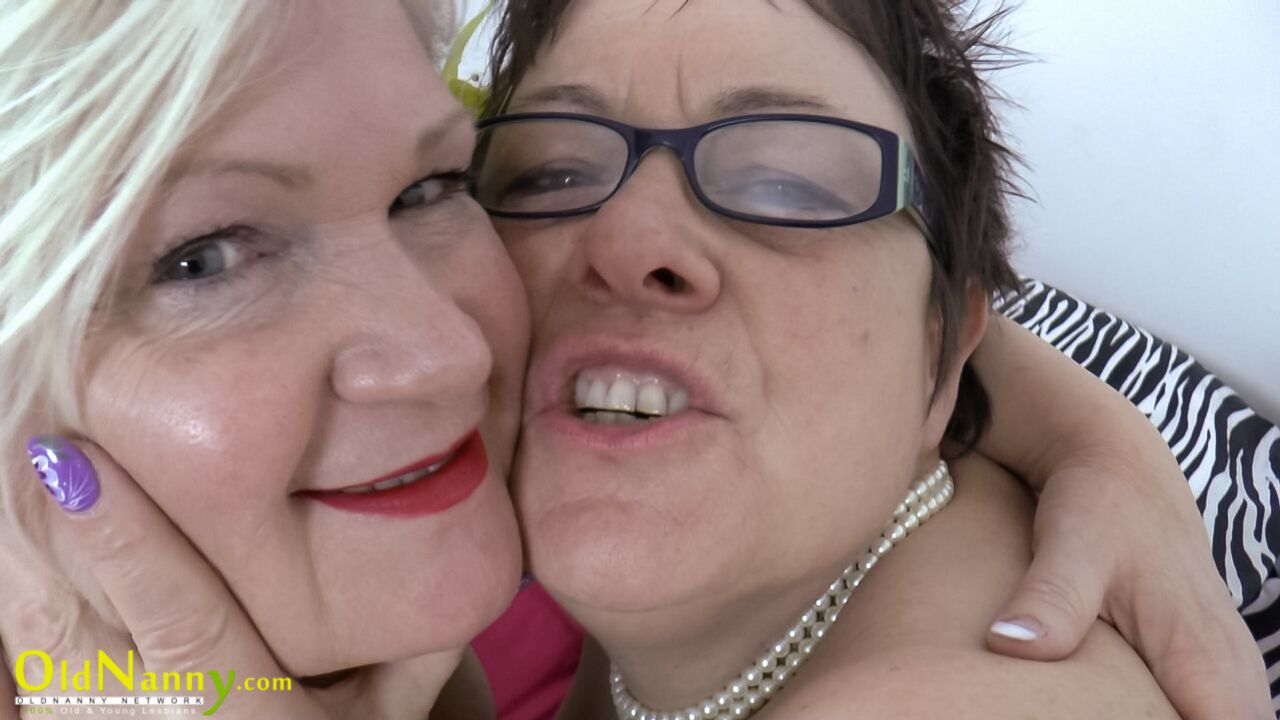 TWO OLD BRITISH BIT TIT LESBIANS LACEY STARR AND HONEY