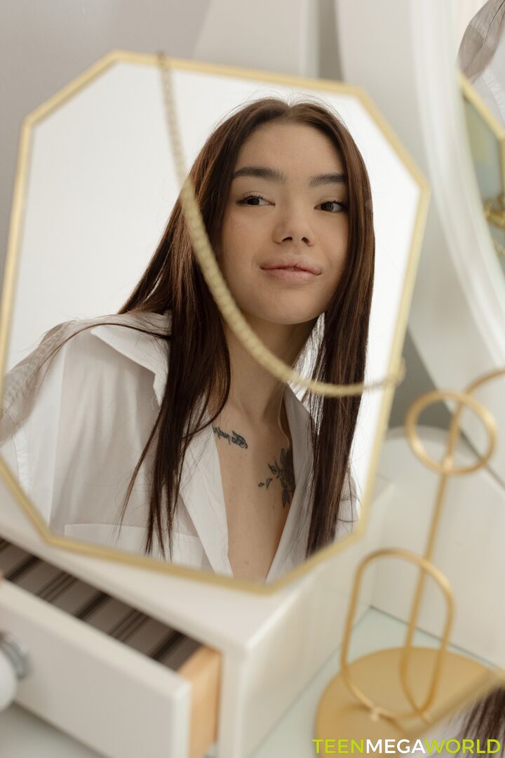 Sex in front of a mirror