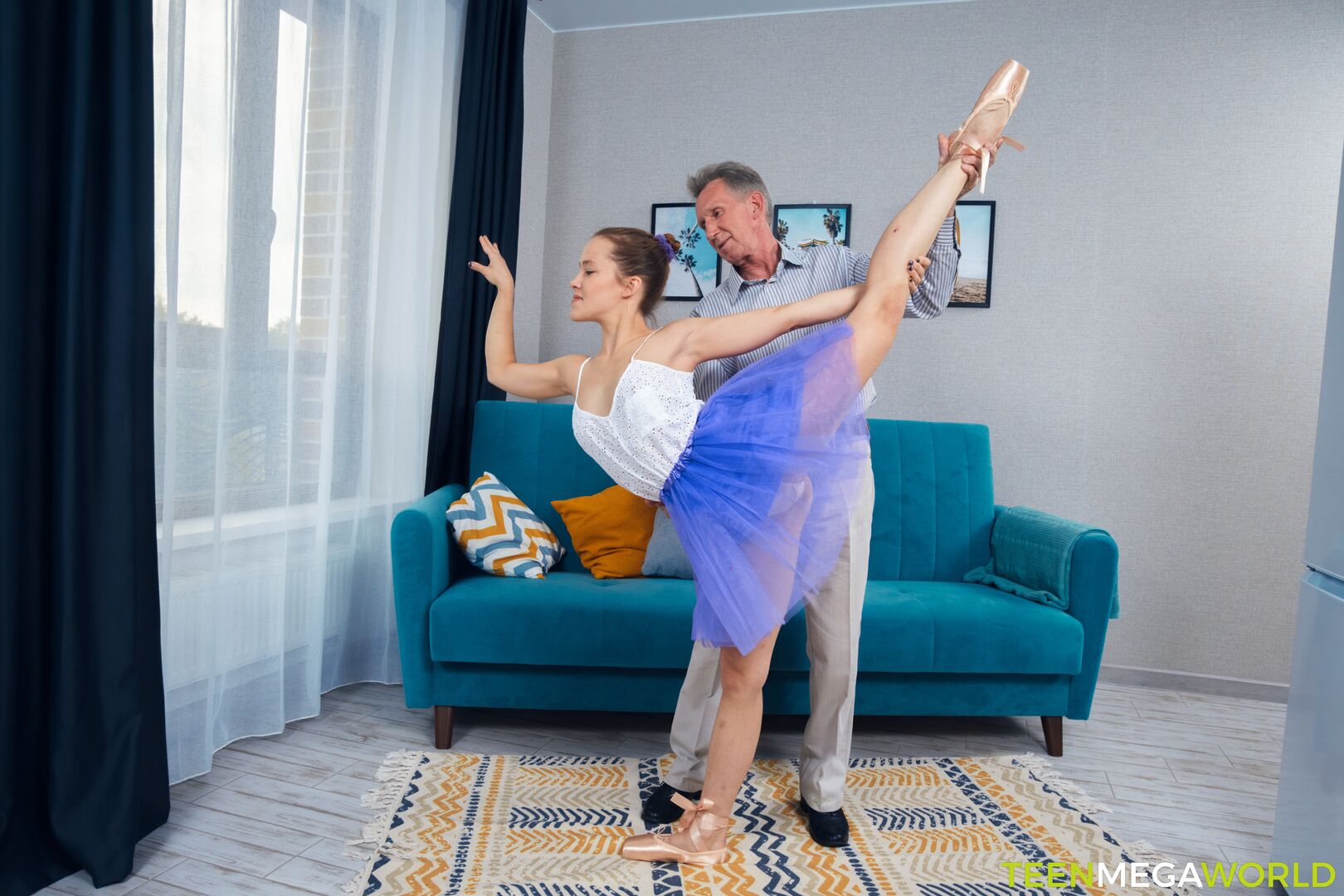 Hot sex at a ballet workout
