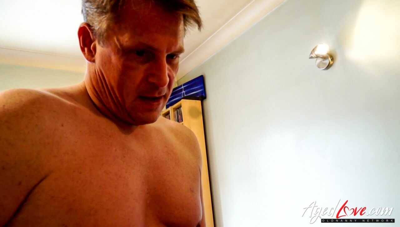 SEXY OLDER WOMAN WITH BIG TITS HAS SEX WITH DIRECTOR