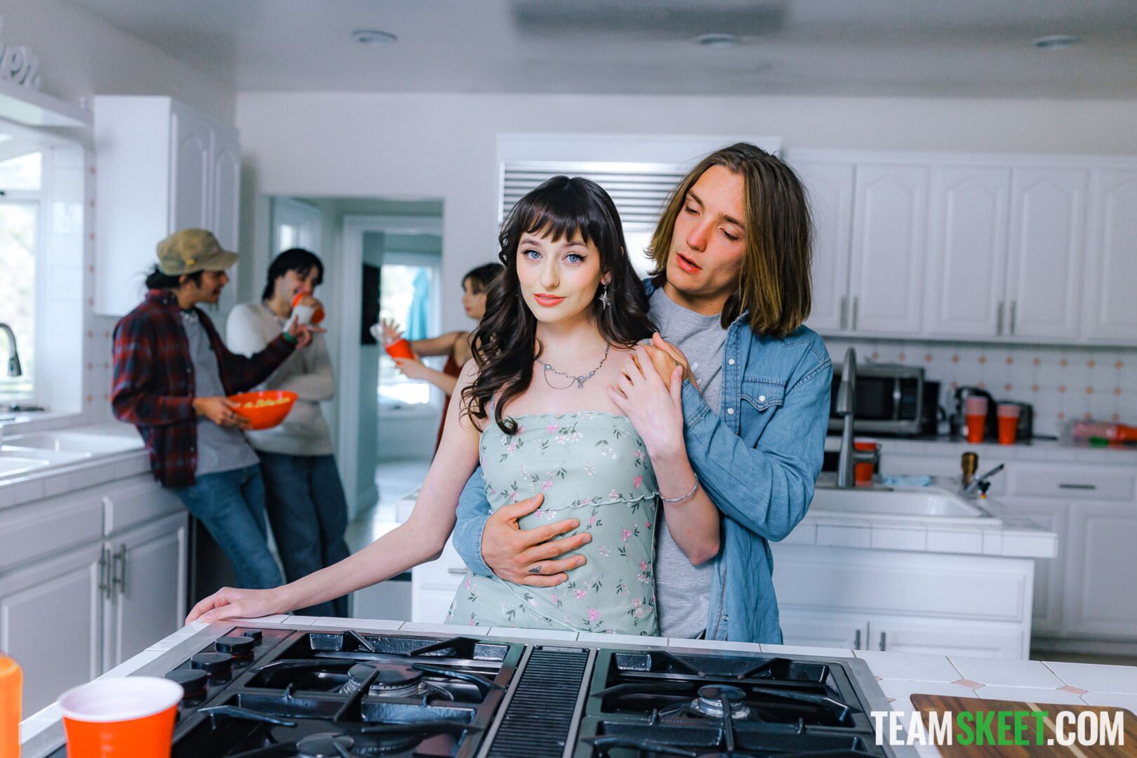 Stepbro Takes Lana’s V-Card