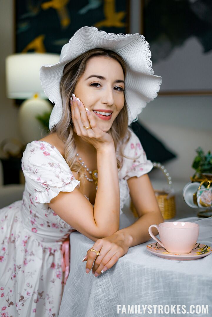 A Spoonful of Cum For Your Tea