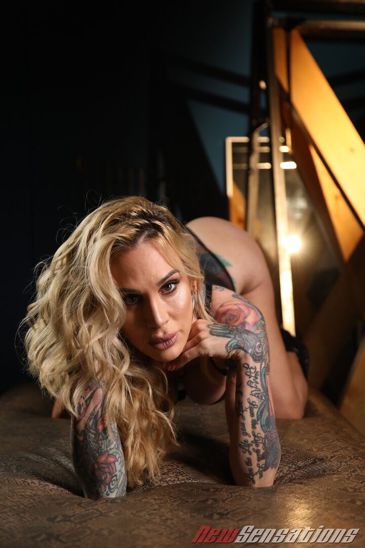 Sarah Jessie Slips In Her Back Door Lover