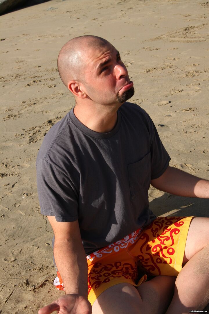 Found A Bitch To Play With While On A Beach Stroll