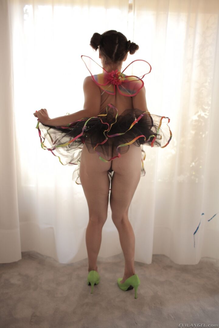 Flexible Lesbian Spinners