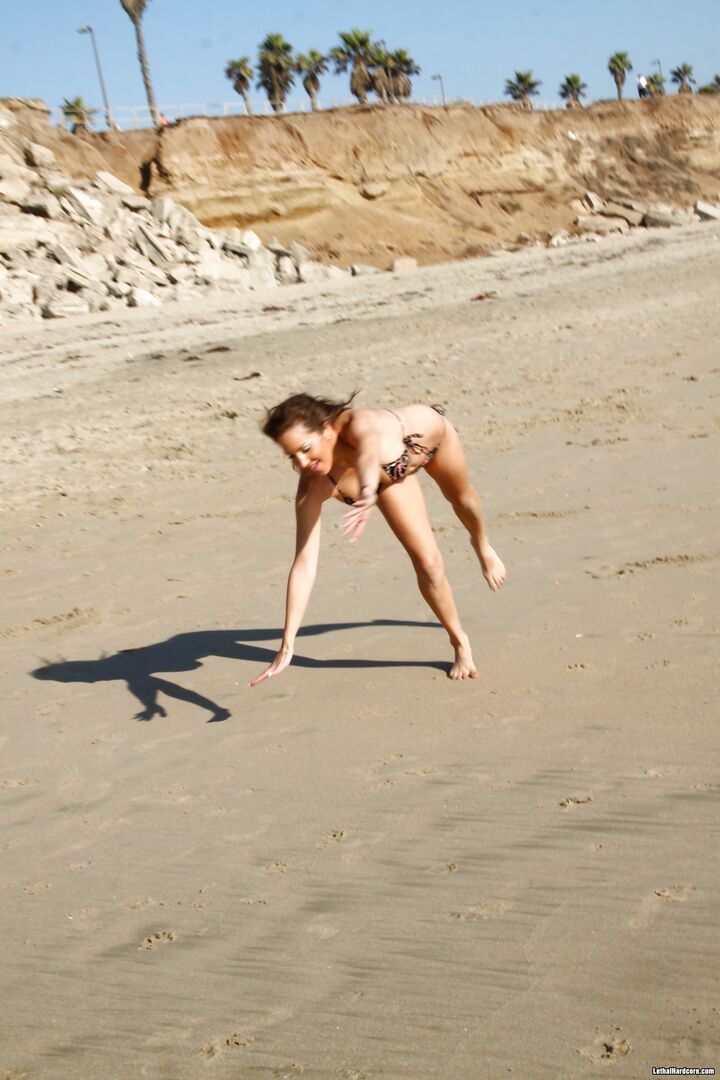 Beach Blanket Pickup Artist Seduces Willing Busty Teen