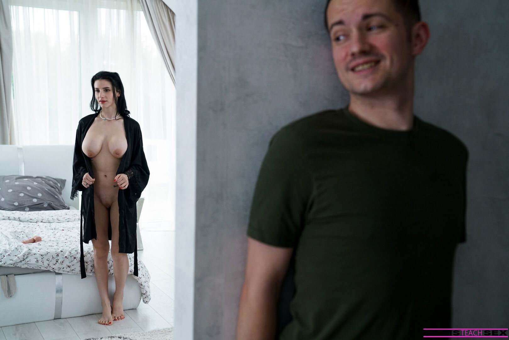 Im Stepmoms Sex Toy - S23:E7